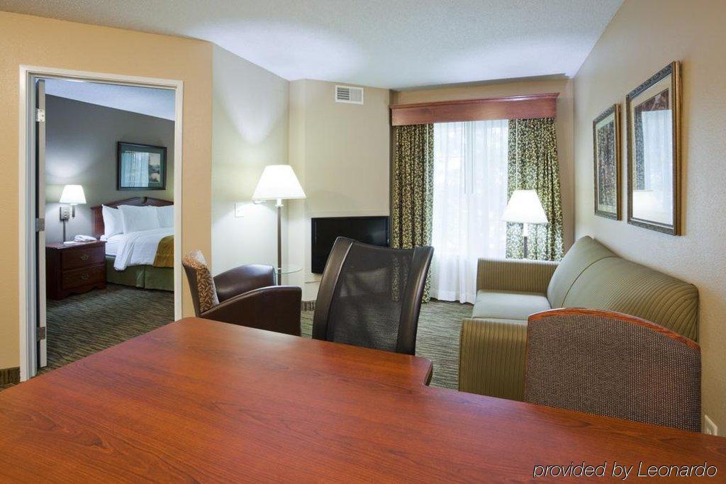 Grandstay Residential Suites Hotel - Eau Claire Dış mekan fotoğraf