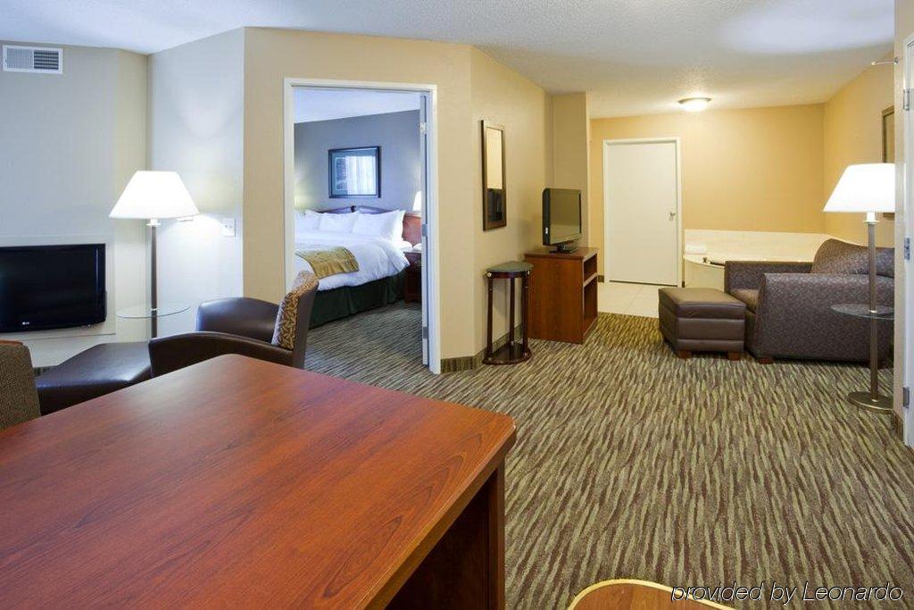 Grandstay Residential Suites Hotel - Eau Claire Dış mekan fotoğraf