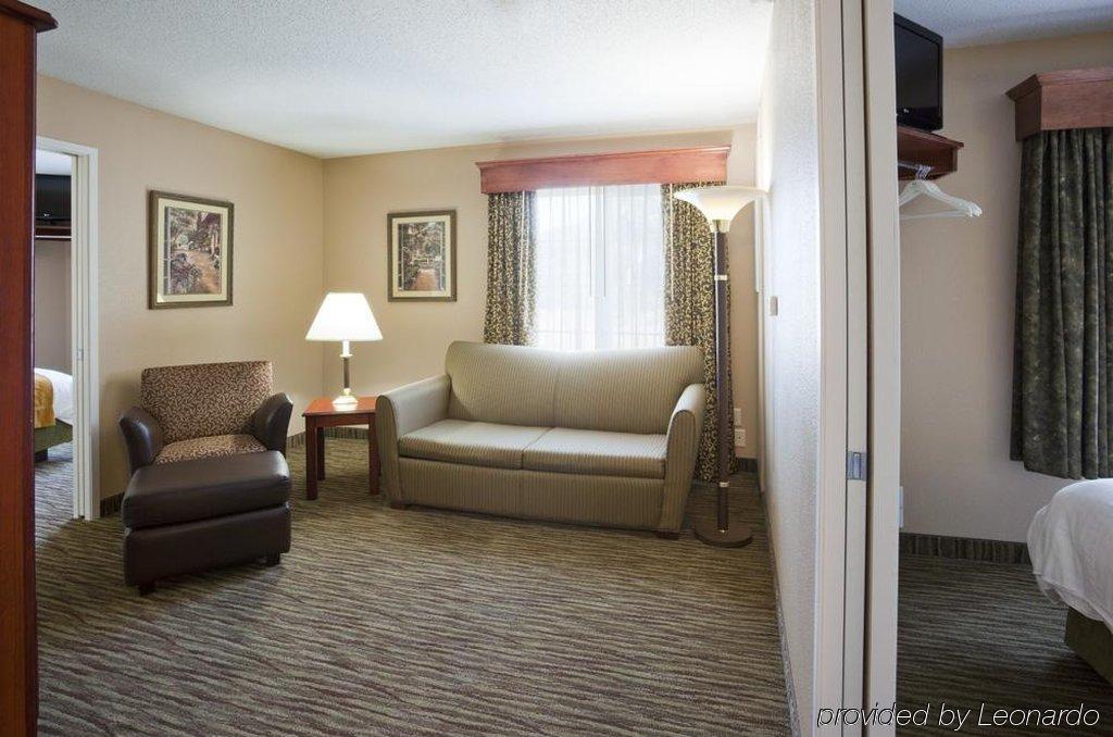 Grandstay Residential Suites Hotel - Eau Claire Dış mekan fotoğraf
