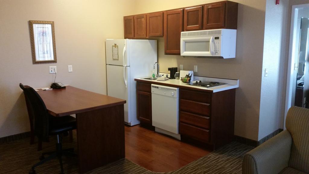 Grandstay Residential Suites Hotel - Eau Claire Dış mekan fotoğraf