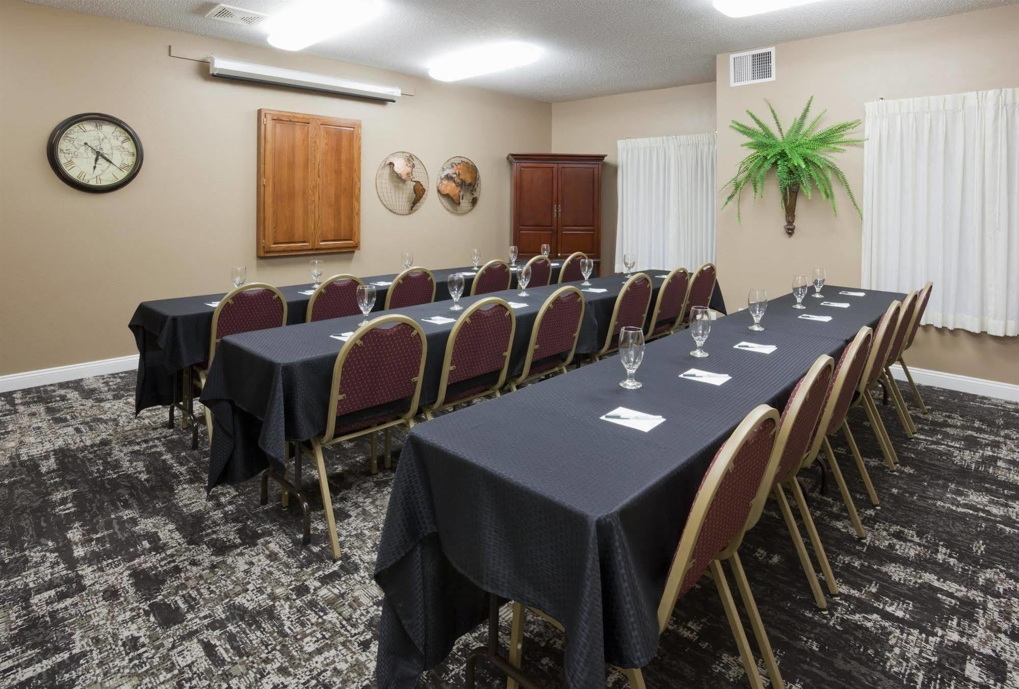 Grandstay Residential Suites Hotel - Eau Claire Dış mekan fotoğraf